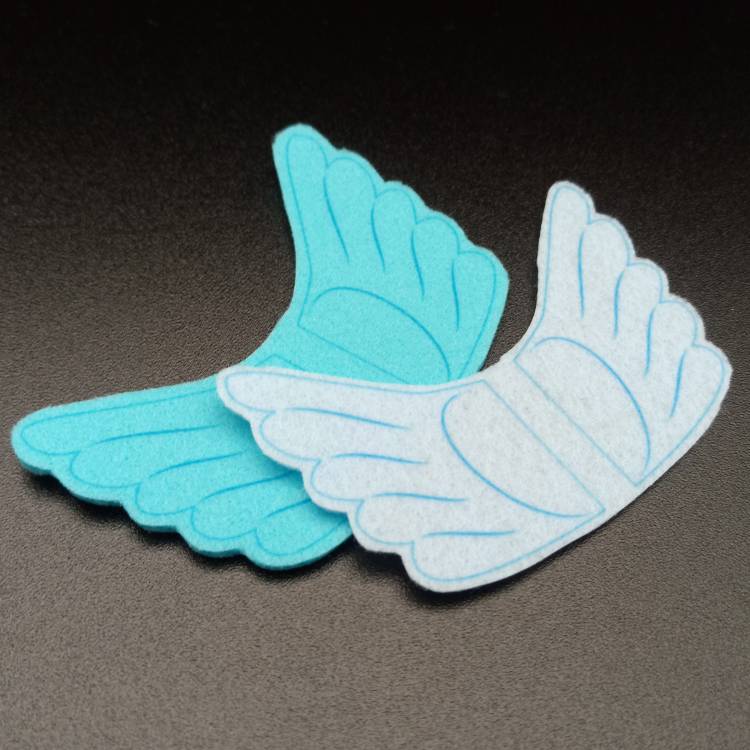 "Нашивки - 9 (Крылья голубые)" Печать на голубом фетре 1,2 мм